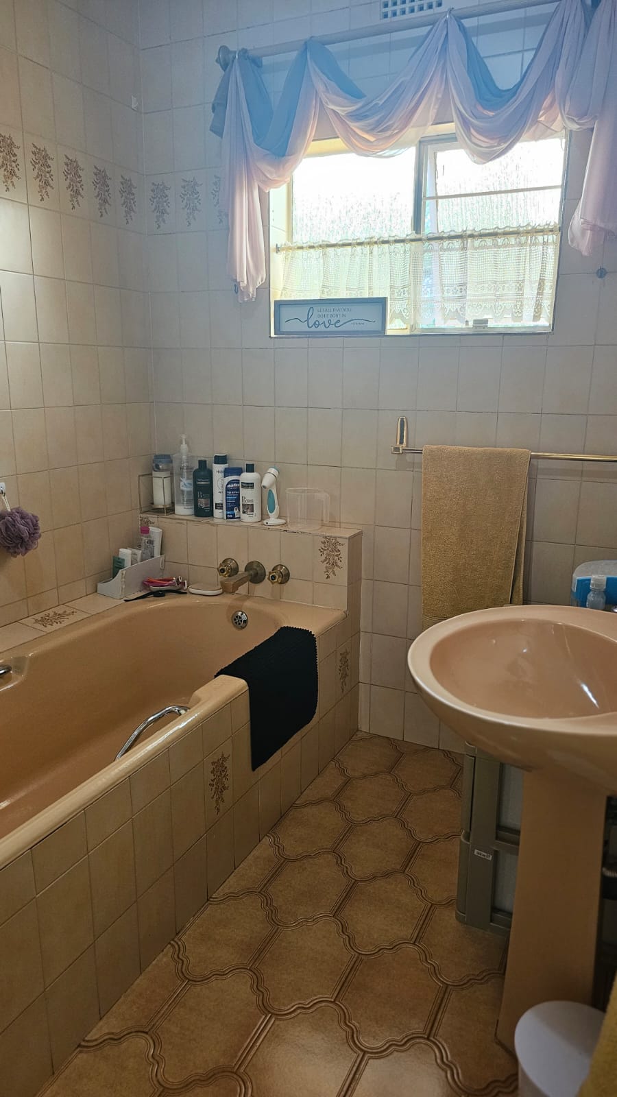 10 Bedroom Property for Sale in Warrenton Northern Cape